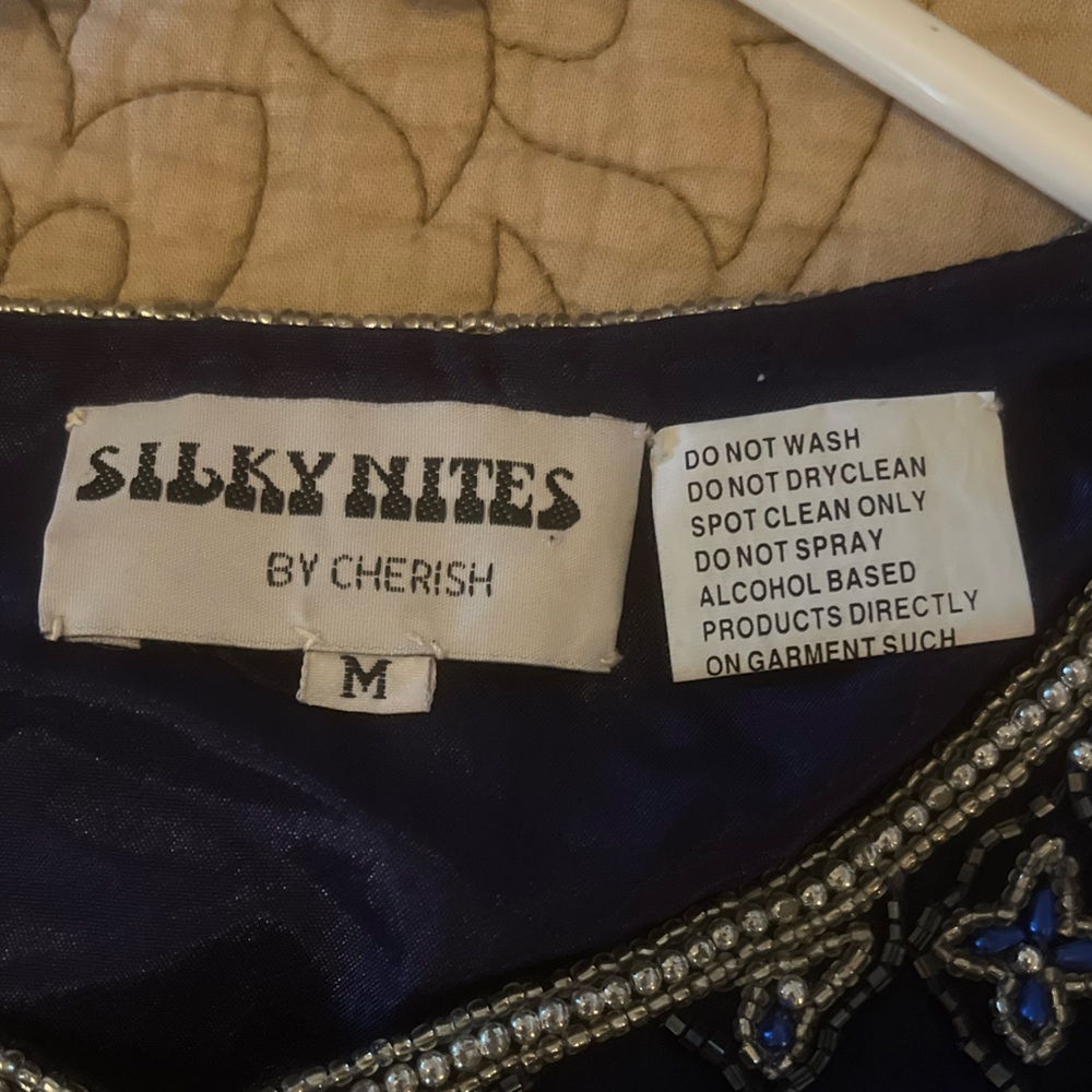 Vintage 1980’s Silky Nites Stunning Beaded Navy Blue Silk Evening Jacket, Size M - Picture 6 of 12